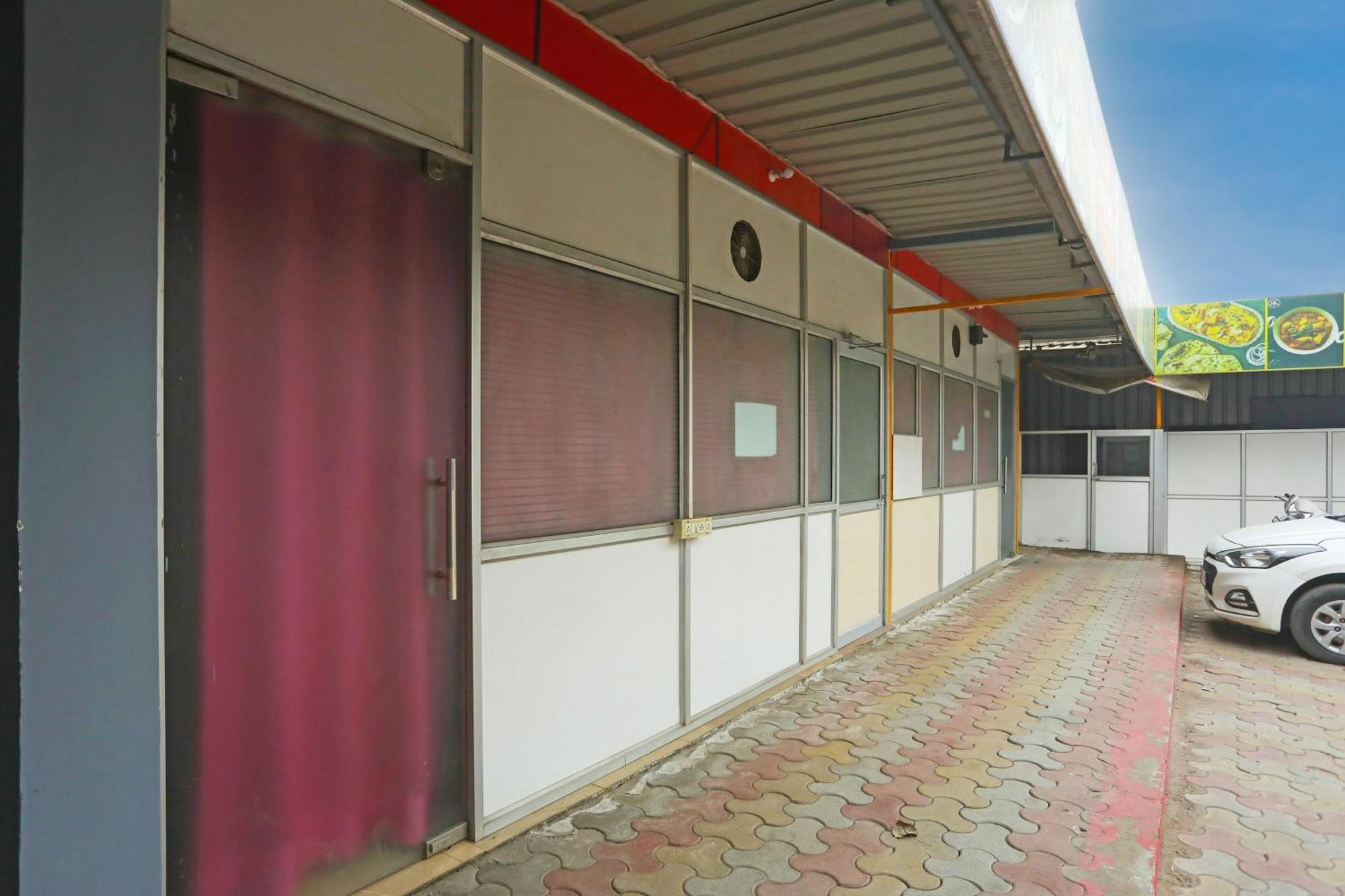 Collection O Harsh Hotel & Restaurant Bhiwadi ภายนอก รูปภาพ